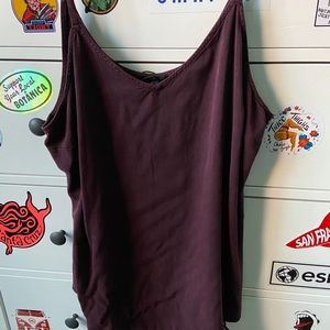 Plus burgundy tank